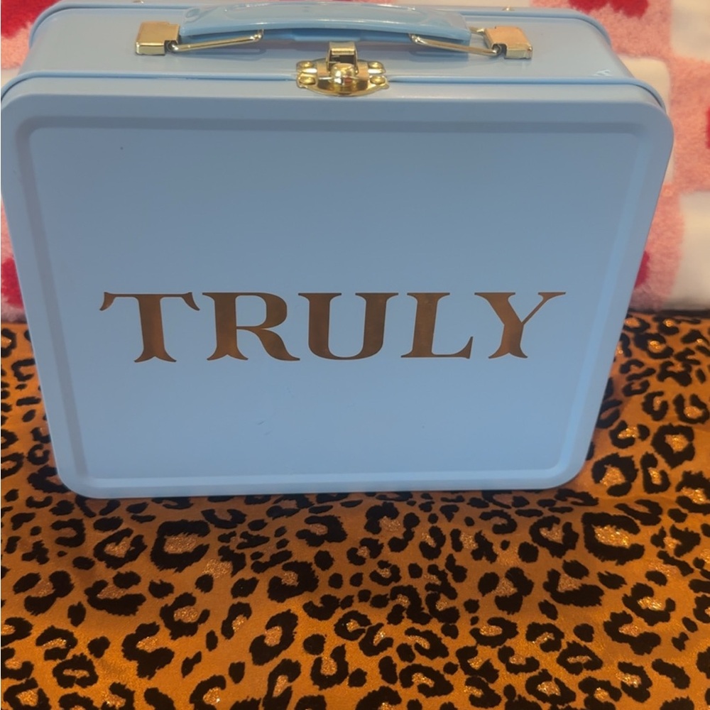 Blue AND Pink Truly Lunch Boxes